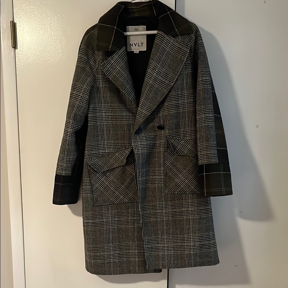 NVLT Women’s Gray/Green Plaid Coat - Quilted Interior